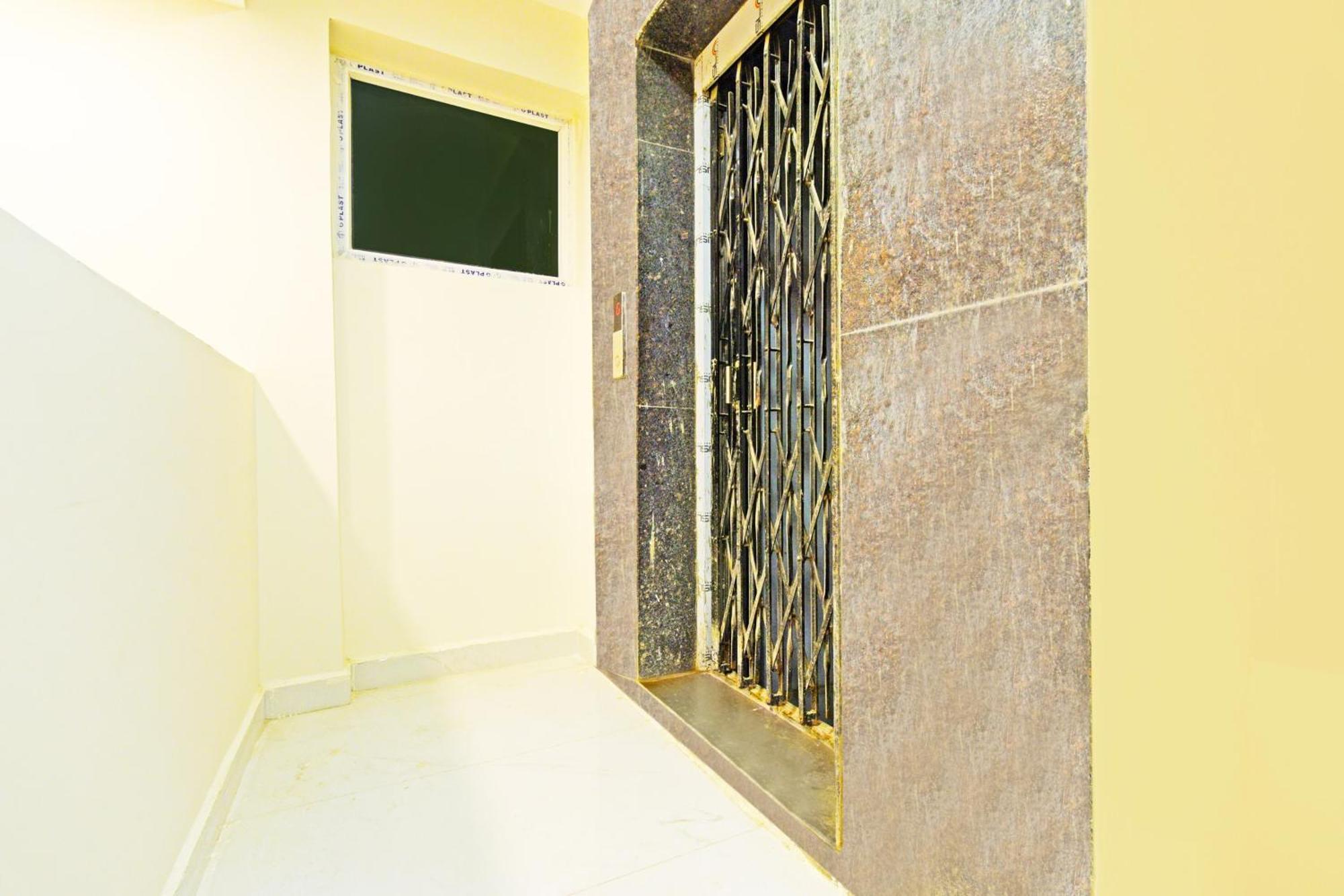 Super Collection O Sanath Nagar Near Railway Station Hotel Хидерабад Екстериор снимка
